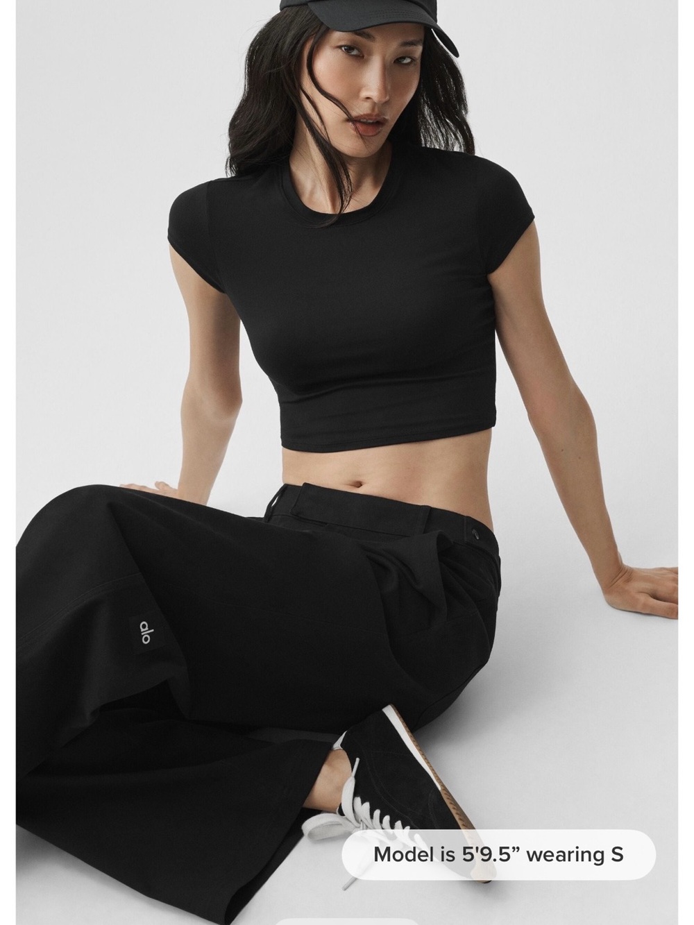 ALO Yoga Black Alosoft Crop Finesse Short Sleeve (Authentic)